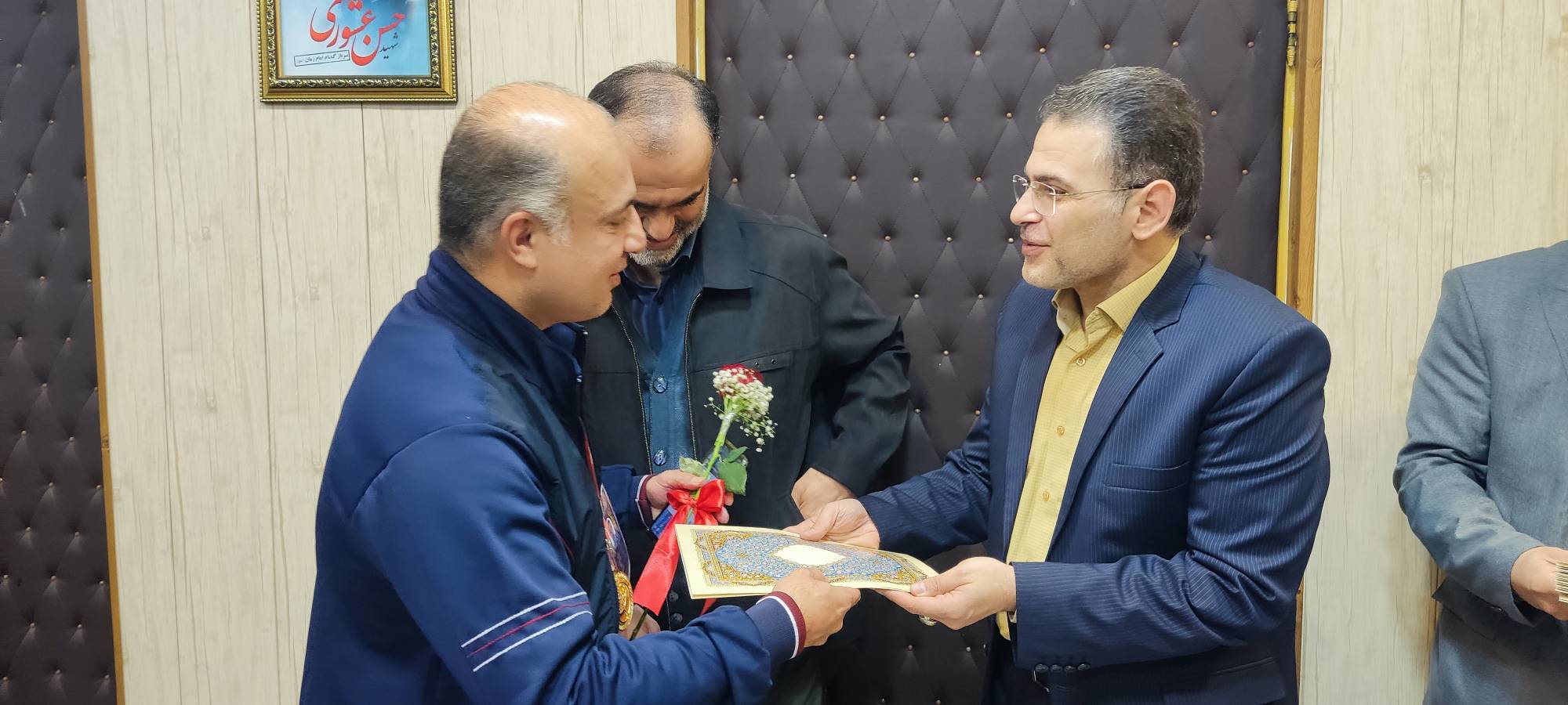 قهرمانی تیم والیبال  کارکنان کمیته امداد امام خمینی(ره) استان گیلان  