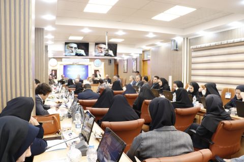 نشست خبری سیدمجتبی جلالی پور "مدیرکل کمیته امداد امام خمینی (ره) استان گیلان " با اصحاب رسانه