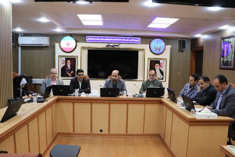 جلسه سیدمجتبی جلالی پور "مدیرکل کمیته امدادامام خمینی(ره) استان گیلان" با معاون و مدیر مرکز پایش فقر