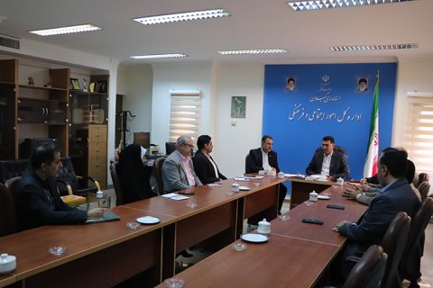 جلسه سیدمجتبی جلالی پور "مدیرکل کمیته امدادامام خمینی(ره) استان گیلان" با معاون و مدیر مرکز پایش فقر